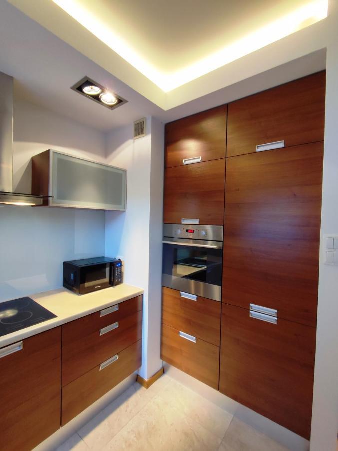 Artus Apartment กดัญสก์ ภายนอก รูปภาพ