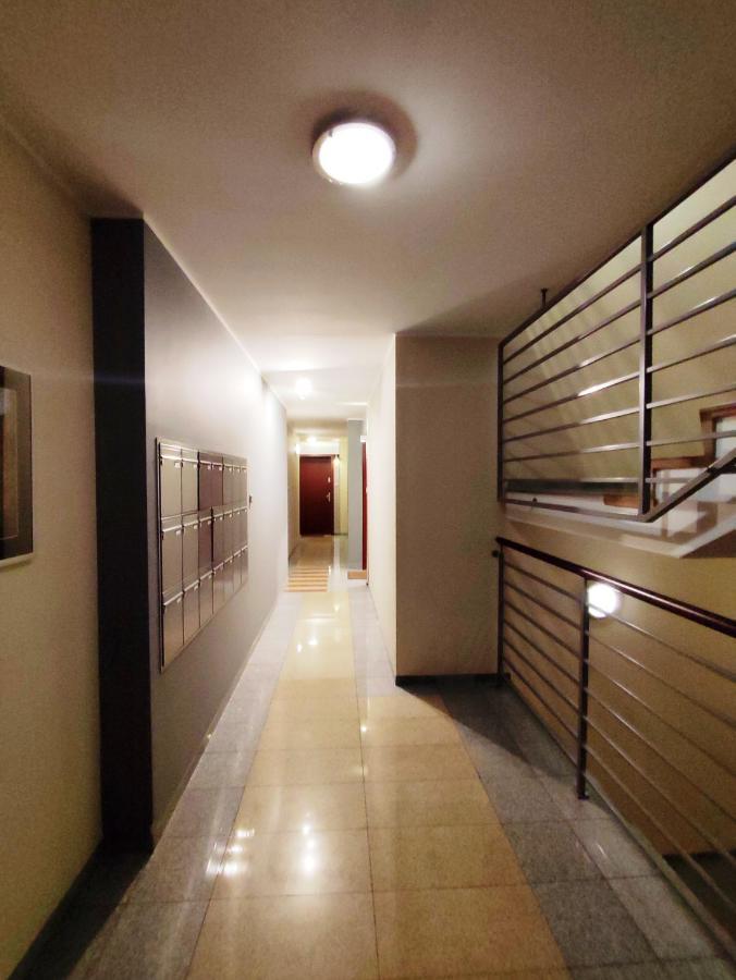 Artus Apartment กดัญสก์ ภายนอก รูปภาพ