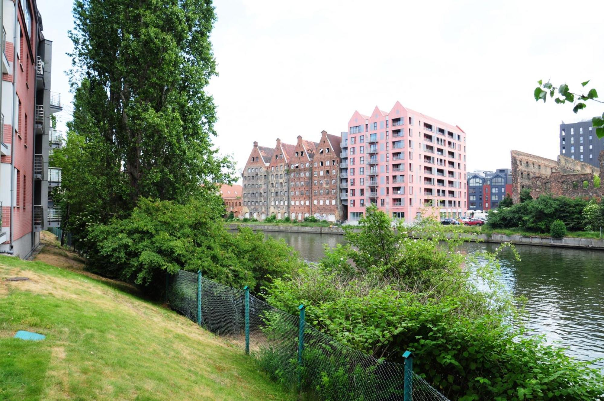 Artus Apartment กดัญสก์ ภายนอก รูปภาพ