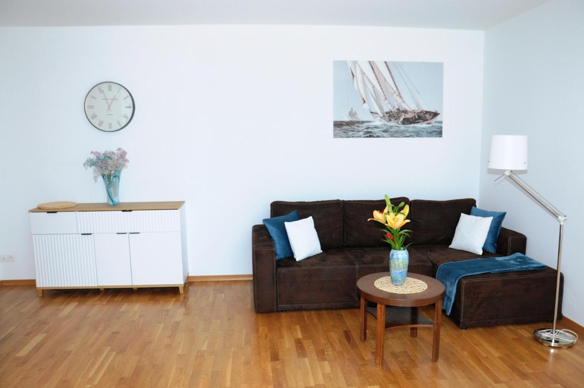 Artus Apartment กดัญสก์ ภายนอก รูปภาพ